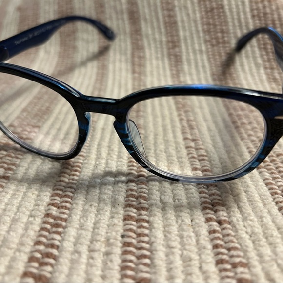 PRIVE’ REVAUX Blue Blocker Glasses - Picture 3 of 6